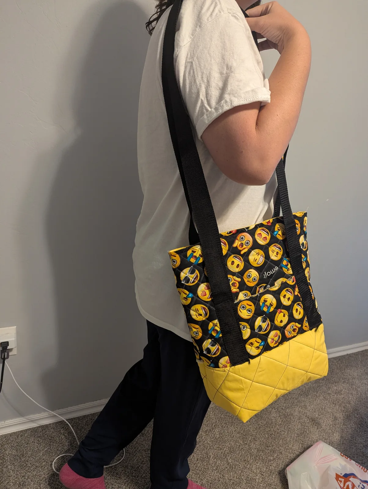 Emoji tote