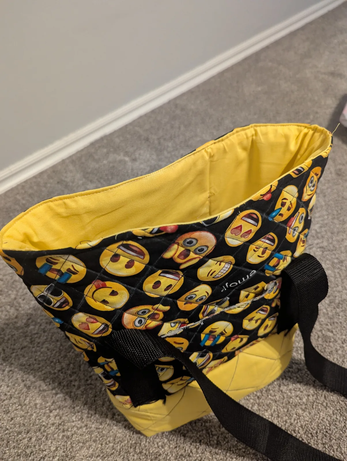 Emoji tote interior